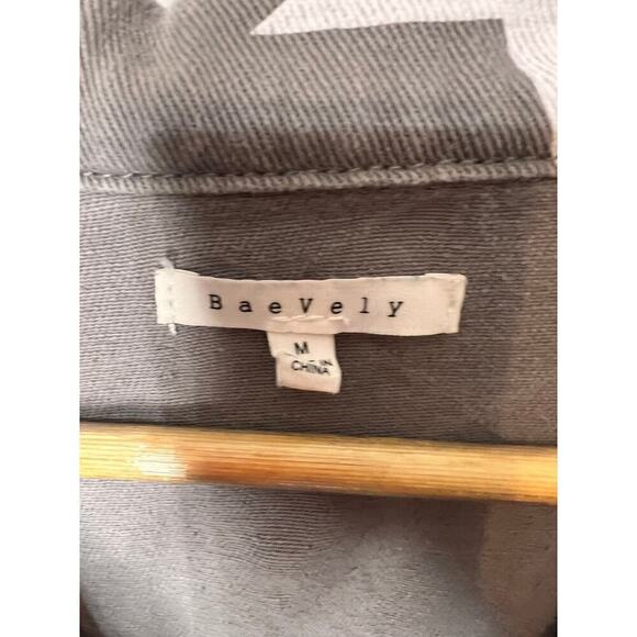 BaeVely Jacket Cropped Denim Button Front Long Sleeves Star Print Gray Womens M - Picture 3 of 7